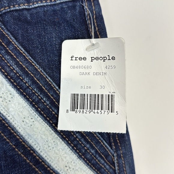 Free People Sweet Surrender Lace Denim Shorts. Size 30. Dark Wash. NWT - Picture 4 of 14